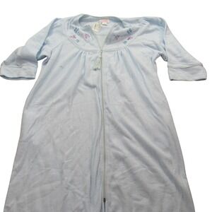 Amanda Paige Blue Floral Embroidered Zip Front Robe Housecoat 1X New